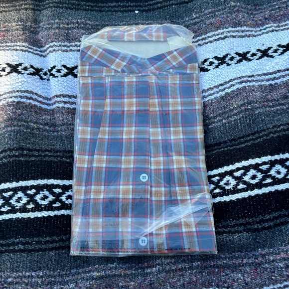 VTG 70s EMPRESS BOYS SPORTS SHIRT BLUE YELLOW PLAID BUTTON DOWN SIZE 14 COTTON - Picture 2 of 3
